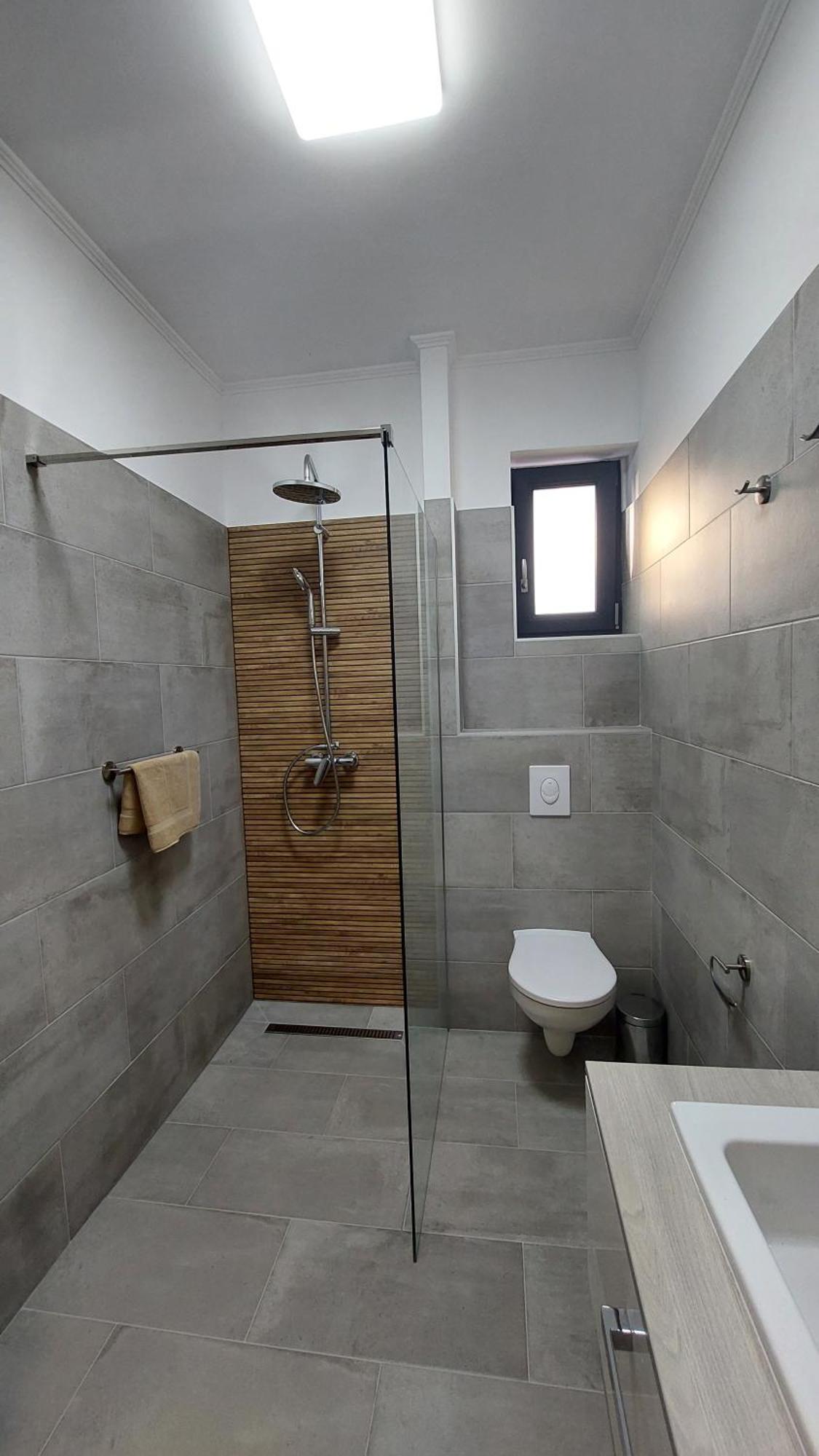 Csaladi Kikoeto Apartman Дьюла Экстерьер фото